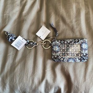 New Vera Bradley Lanyard and Zip ID Case